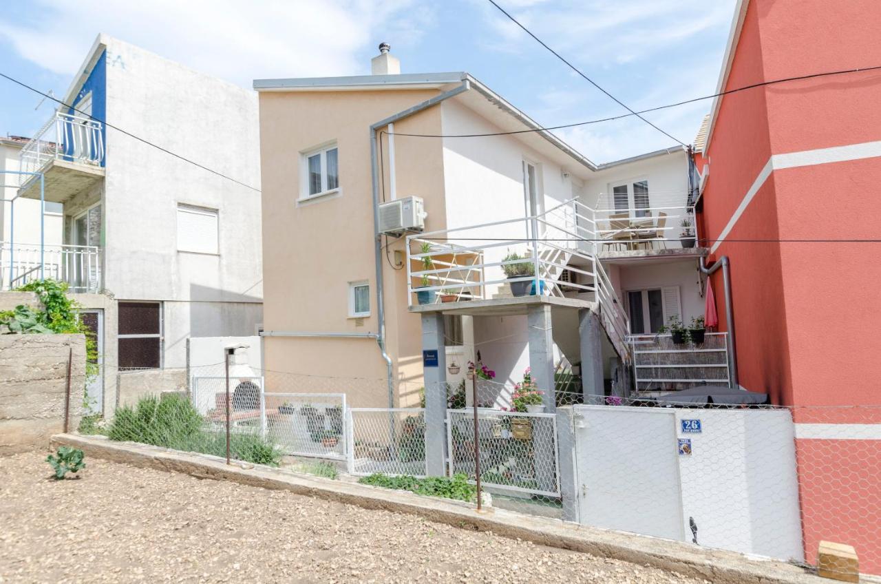 Apartments Dasa Primošten Esterno foto